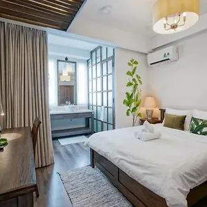 Bed & Breakfast Mira Moon - Calmette, Ho Chi Minh City